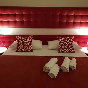 https://romeos-eye.hotelinveneto.com